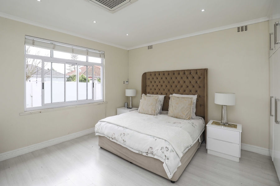 3 Bedroom Property for Sale in Claremont Western Cape